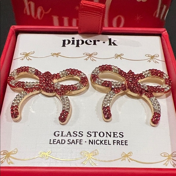 Piper K | Rhinestone Ribbon Earrings - Picture 6 of 8